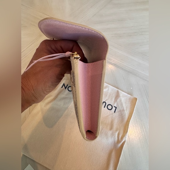 👜 AUTHENTIC LV 👜 Emilie Wallet Damier Azur Canvas w/ Rose Ballerine Interior - Picture 13 of 16